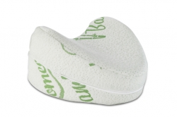 Ergonomický polštář mezi kolena MEMORY BAMBOO 25 x 25 x 15 cm